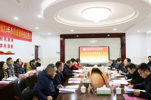 http://xww.hynu.edu.cn/__local/8/6D/AE/5061F52EDBF94CFE3DC7E4BB800_4E83C959_1868E.jpg